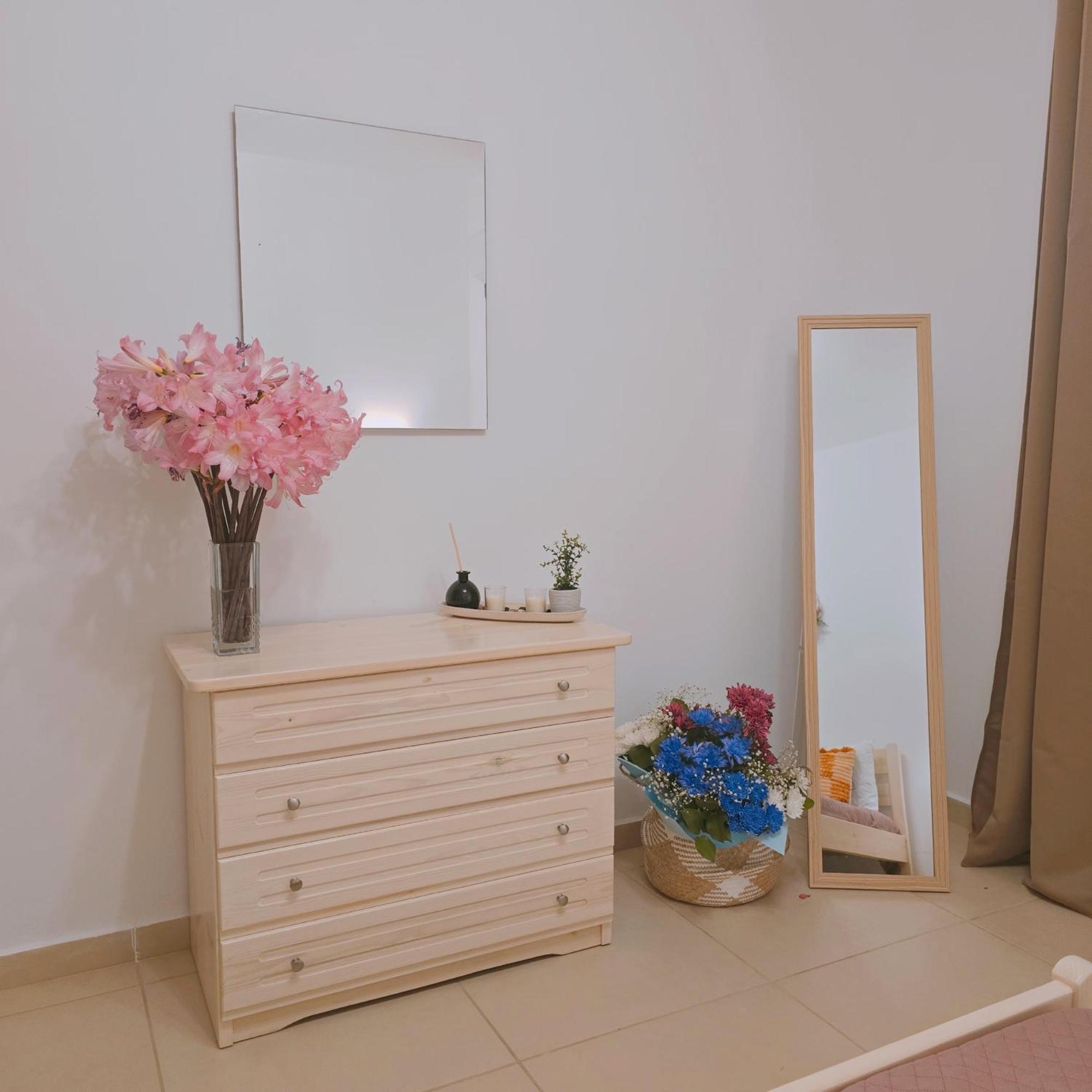Lakithra Apartments エクステリア 写真
