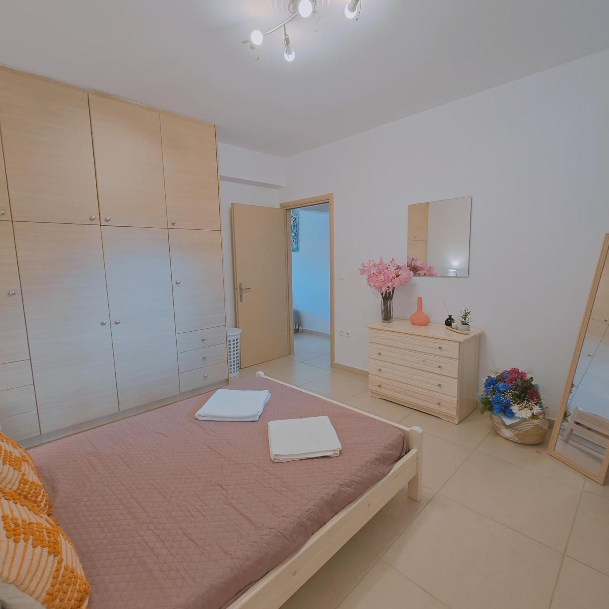 Lakithra Apartments エクステリア 写真