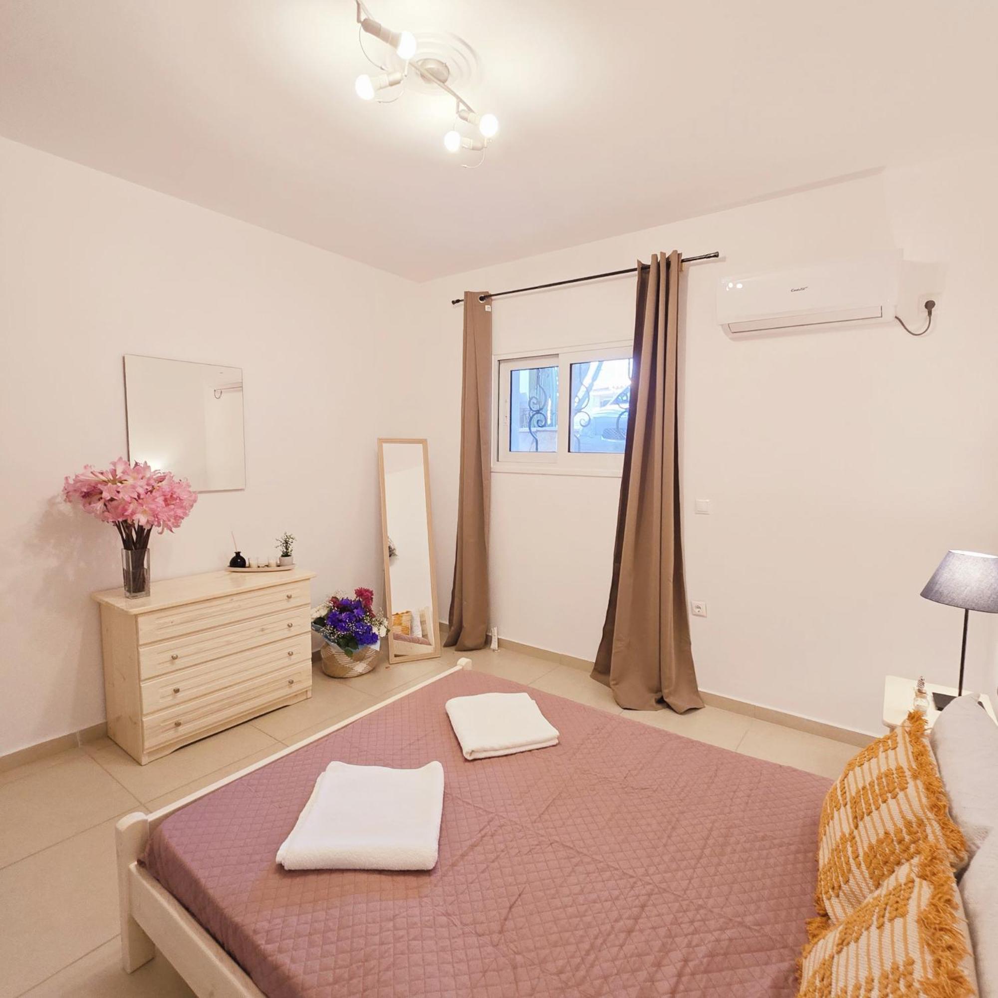 Lakithra Apartments エクステリア 写真