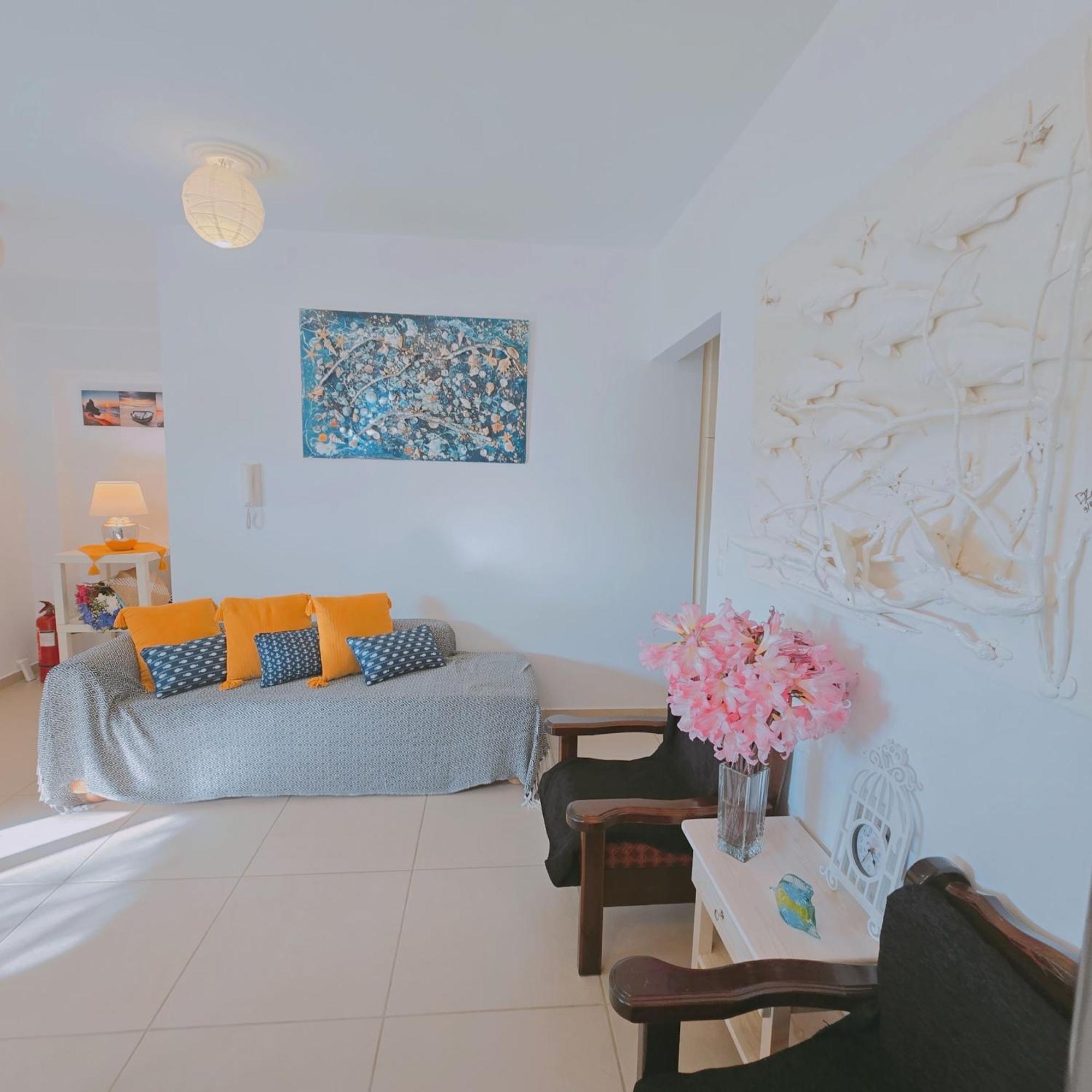 Lakithra Apartments エクステリア 写真